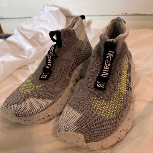 Nike Grey Sneakers - Picture 8 of 13